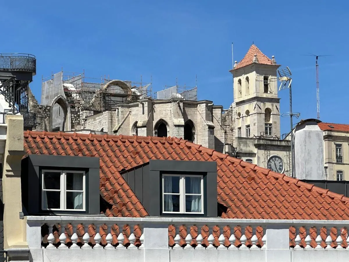 Chic Urban Retreat At Downtown With Balcony & Views, 5Th-Floor No Lift Daire Lisboa